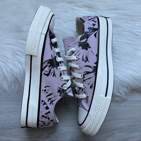 NWT Converse Chuck 70 OX Himala Women’s Shoes - Picture 6 of 9